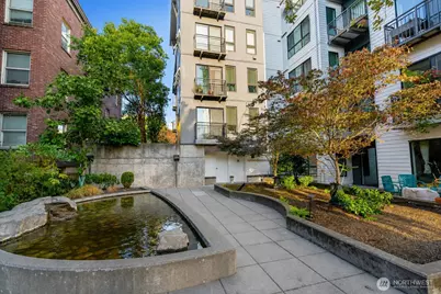1420 E Pine Street #E6, Seattle, WA 98122 - Photo 21