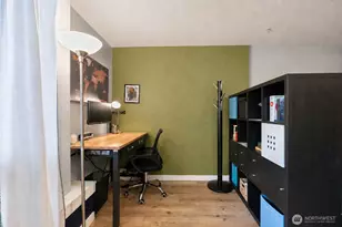 1420 E Pine St, Seattle, WA 98122 - Photo 3