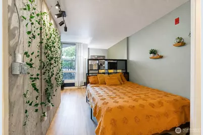 1420 E Pine Street #E6, Seattle, WA 98122 - Photo 5