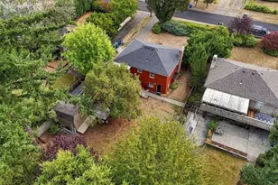 13045 Corliss Ave N, Seattle, WA 98133 - Photo 5