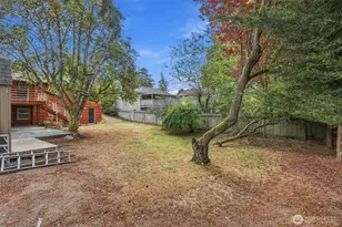 13045 Corliss Ave N, Seattle, WA 98133 - Photo 9
