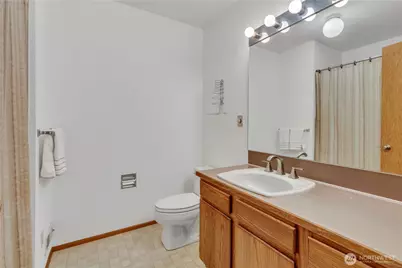 21331 236th Avenue SE, Maple Valley, WA 98038 - Photo 17