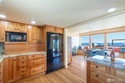 494 Labella Vista Way, Freeland, WA 98249 - Photo 13