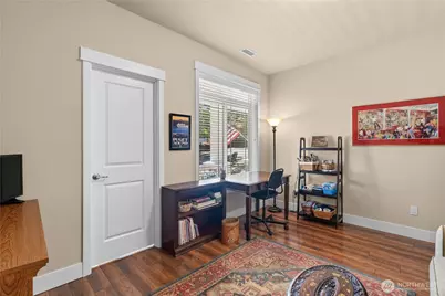 9329 Hebner Avenue SE, Snoqualmie, WA 98065 - Photo 23