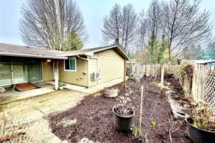307 X St, Tumwater, WA 98501 - Photo 31