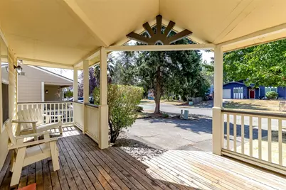 6715 24th Street NE, Tacoma, WA 98422 - Photo 3