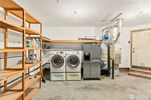 608 100th St S, Tacoma, WA 98444 - Photo 21