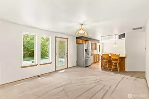 608 100th St S, Tacoma, WA 98444 - Photo 11