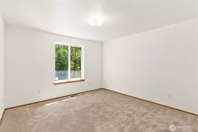 608 100th Street S, Tacoma, WA 98444 - Photo 17