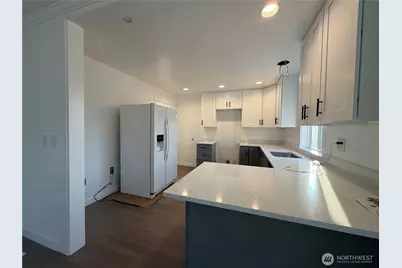 14217 196th Avenue SE, Renton, WA 98059 - Photo 9