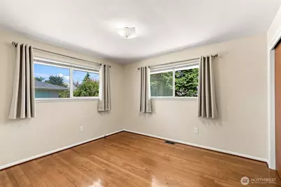 4910 19th Avenue S, Seattle, WA 98108 - Photo 15