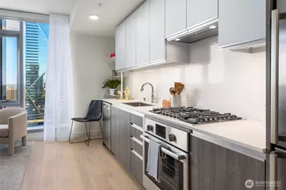 800 Columbia Street #1510, Seattle, WA 98104 - Photo 5