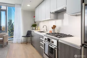 800 Columbia St, Seattle, WA 98104 - Photo 5