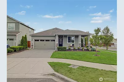 506 Bondgard Avenue E, Enumclaw, WA 98022 - Photo 1