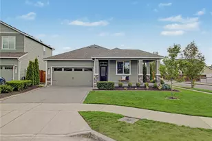 506 Bondgard Ave E, Enumclaw, WA 98022 - Photo 1