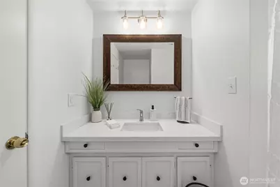 16821 19th Avenue SW, Normandy Park, WA 98166 - Photo 19