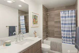 800 Columbia St, Seattle, WA 98104 - Photo 11