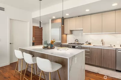 800 Columbia Street #2609, Seattle, WA 98104 - Photo 3
