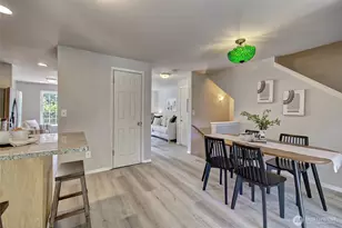 23317 Edmonds Way, Edmonds, WA 98026 - Photo 17