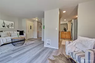 23317 Edmonds Way, Edmonds, WA 98026 - Photo 7