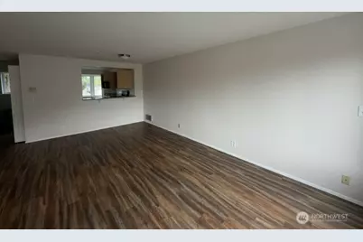 1610 Park Avenue #B3, Bremerton, WA 98337 - Photo 5