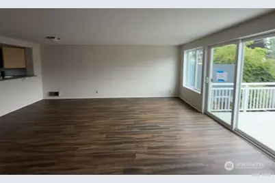 1610 Park Avenue #B3, Bremerton, WA 98337 - Photo 3