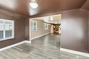 1228 H St, Centralia, WA 98531 - Photo 33