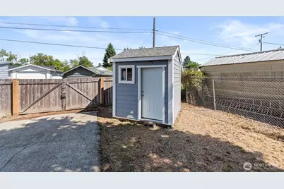 1228 H Street, Centralia, WA 98531 - Photo 9