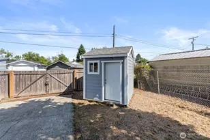 1228 H St, Centralia, WA 98531 - Photo 9