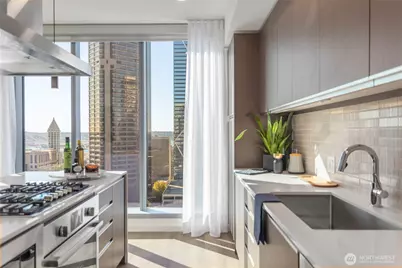 800 Columbia Street #2203, Seattle, WA 98104 - Photo 7