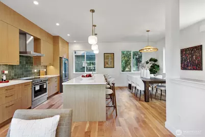 707 N 65th Street, Seattle, WA 98103 - Photo 13