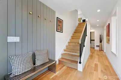 707 N 65th Street, Seattle, WA 98103 - Photo 3