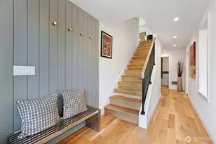 707 N 65th St, Seattle, WA 98103 - Photo 3