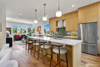 707 N 65th Street, Seattle, WA 98103 - Photo 7