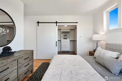 707 N 65th Street, Seattle, WA 98103 - Photo 25