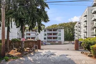 10501 8th Ave NE, Seattle, WA 98125 - Photo 5