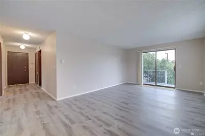 707 N 85th Street #303, Seattle, WA 98103 - Photo 9