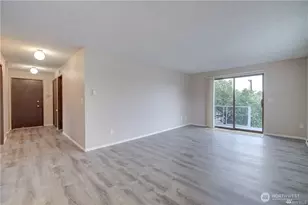 707 N 85th St, Seattle, WA 98103 - Photo 9