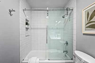 2616 4th Avenue N #402, Seattle, WA 98109 - Photo 21