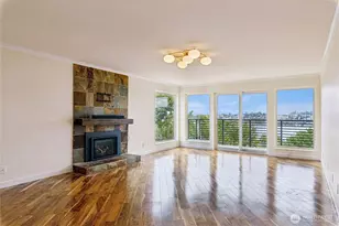 2470 Dexter Ave N, Seattle, WA 98109 - Photo 5