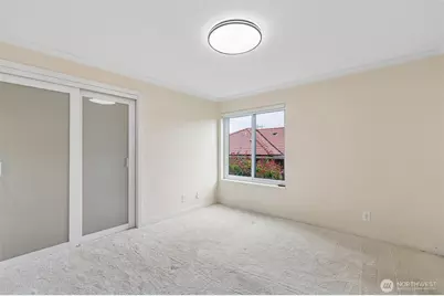 2470 Dexter Avenue N #2A, Seattle, WA 98109 - Photo 13
