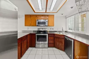 6106 Carmel Ln SE, Lacey, WA 98503 - Photo 9
