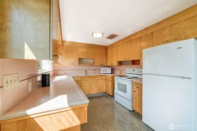 3737 S 194th Street, SeaTac, WA 98188 - Photo 11