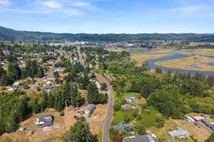 1212 Fowler St, Raymond, WA 98577 - Photo 25