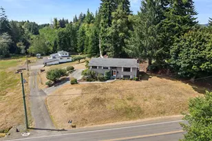 1212 Fowler St, Raymond, WA 98577 - Photo 3