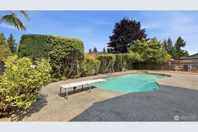 14656 SE Fairwood Boulevard, Renton, WA 98058 - Photo 33