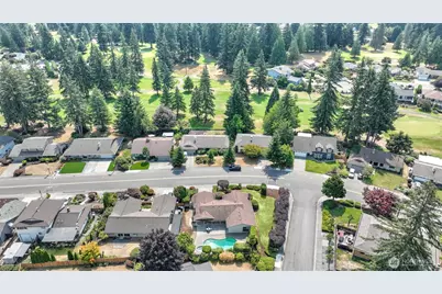 14656 SE Fairwood Boulevard, Renton, WA 98058 - Photo 5