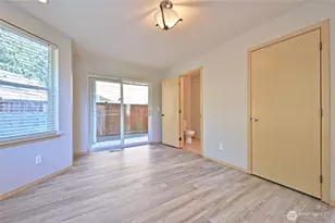 1687 Bayview Dr W, Bremerton, WA 98312 - Photo 9
