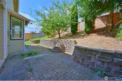 1687 Bayview Drive W, Bremerton, WA 98312 - Photo 21