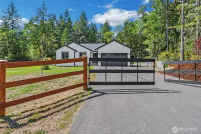 2220 202nd Avenue SW, Lakebay, WA 98349 - Photo 3